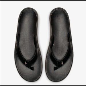 Womens Thong Flip Flop Nike Bella Kai Black Size 9